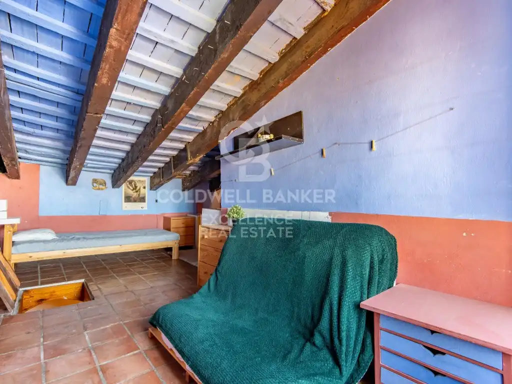Exterior view of Flat for sale in Valencia  with Air Conditioner, Heating and Oven