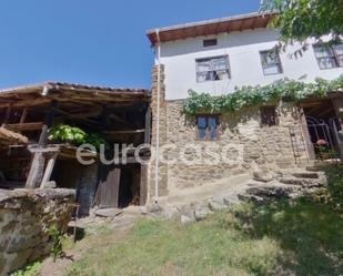 Vista exterior de Casa o xalet en venda en Potes