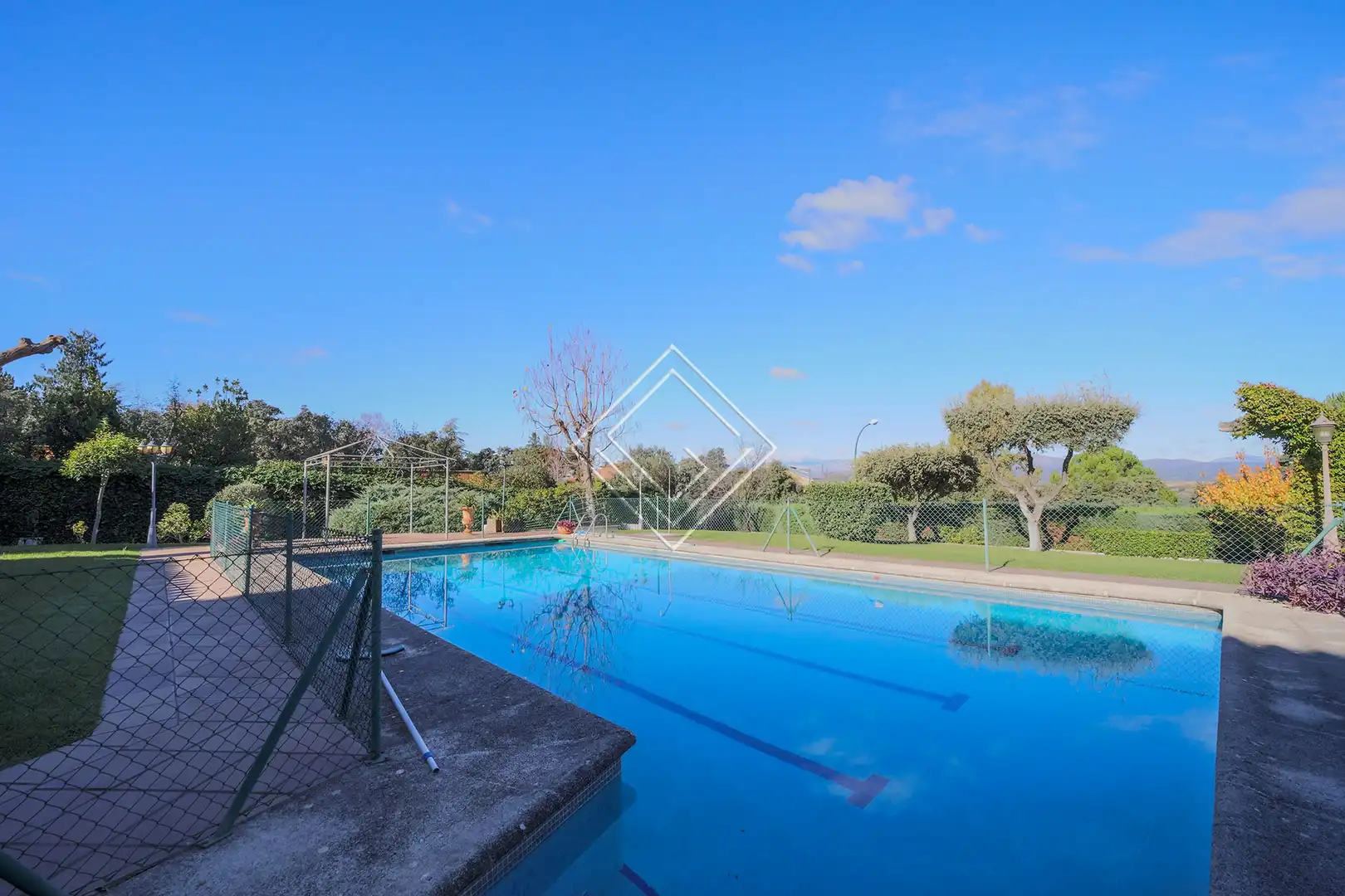 Casa con piscina en venta en Ciudalcampo, imagen 3