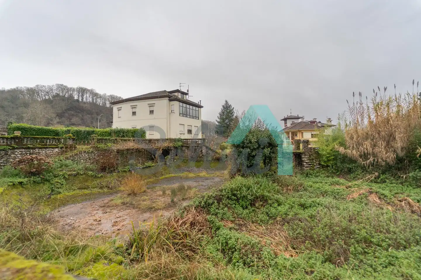 Casa o xalet en venda en Piloña amb Jardí privat, Parquet i Terrassa