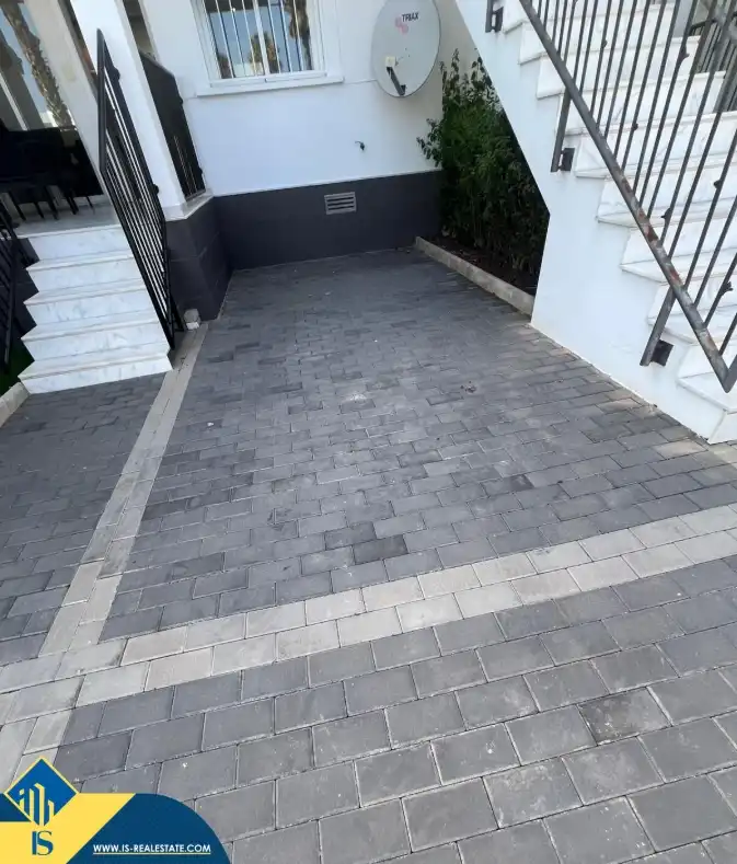 Bungalow with pool for sale in Nueva Torrevieja - Aguas Nuevas, imagen 2