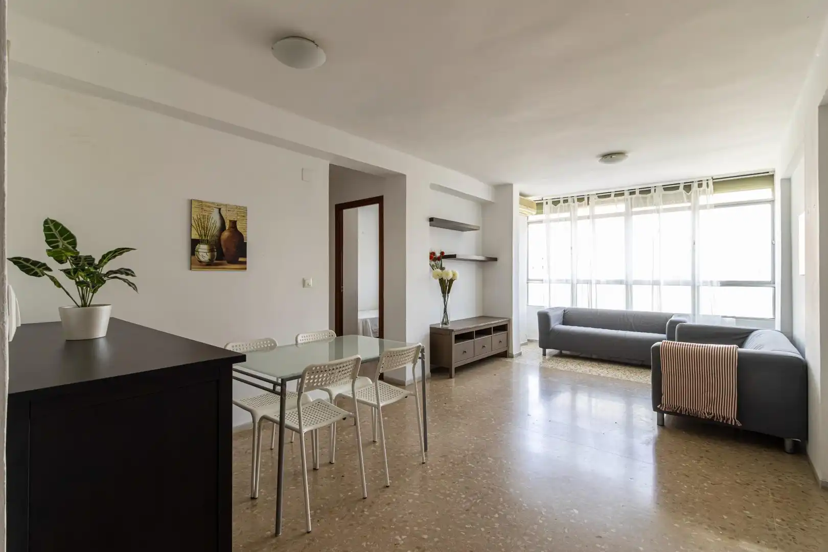 Sala de estar de Piso en venta en Jerez de la Frontera con Aire acondicionado, Amueblado y Piscina comunitaria