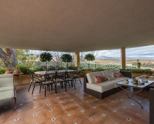 Terrassa de Casa o xalet en venda en San Agustín del Guadalix amb Calefacció, Jardí privat i Terrassa