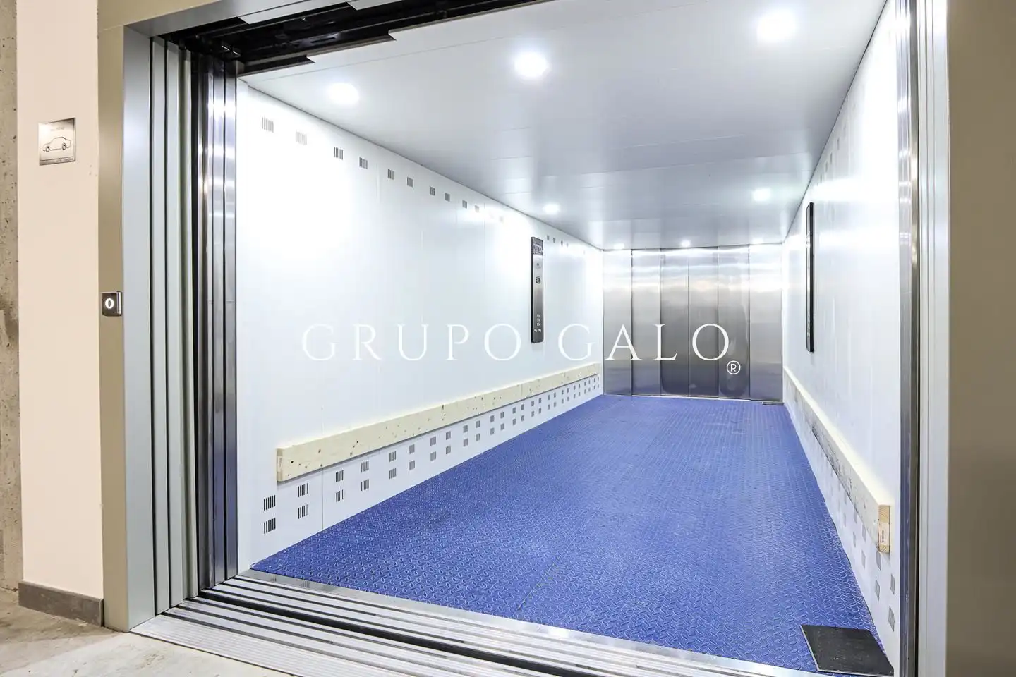 Wohnung zur Miete in Rúa de Bolivia, Plaza España - Corte Inglés