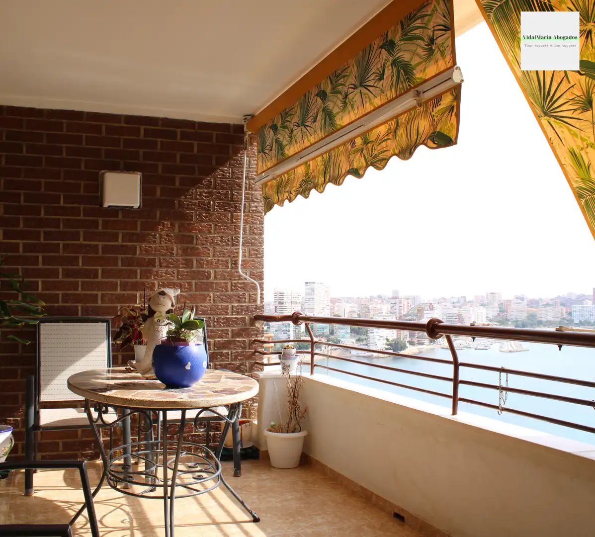 Terraza de Piso en venta en Alicante / Alacant con Aire acondicionado, Calefacción y Trastero