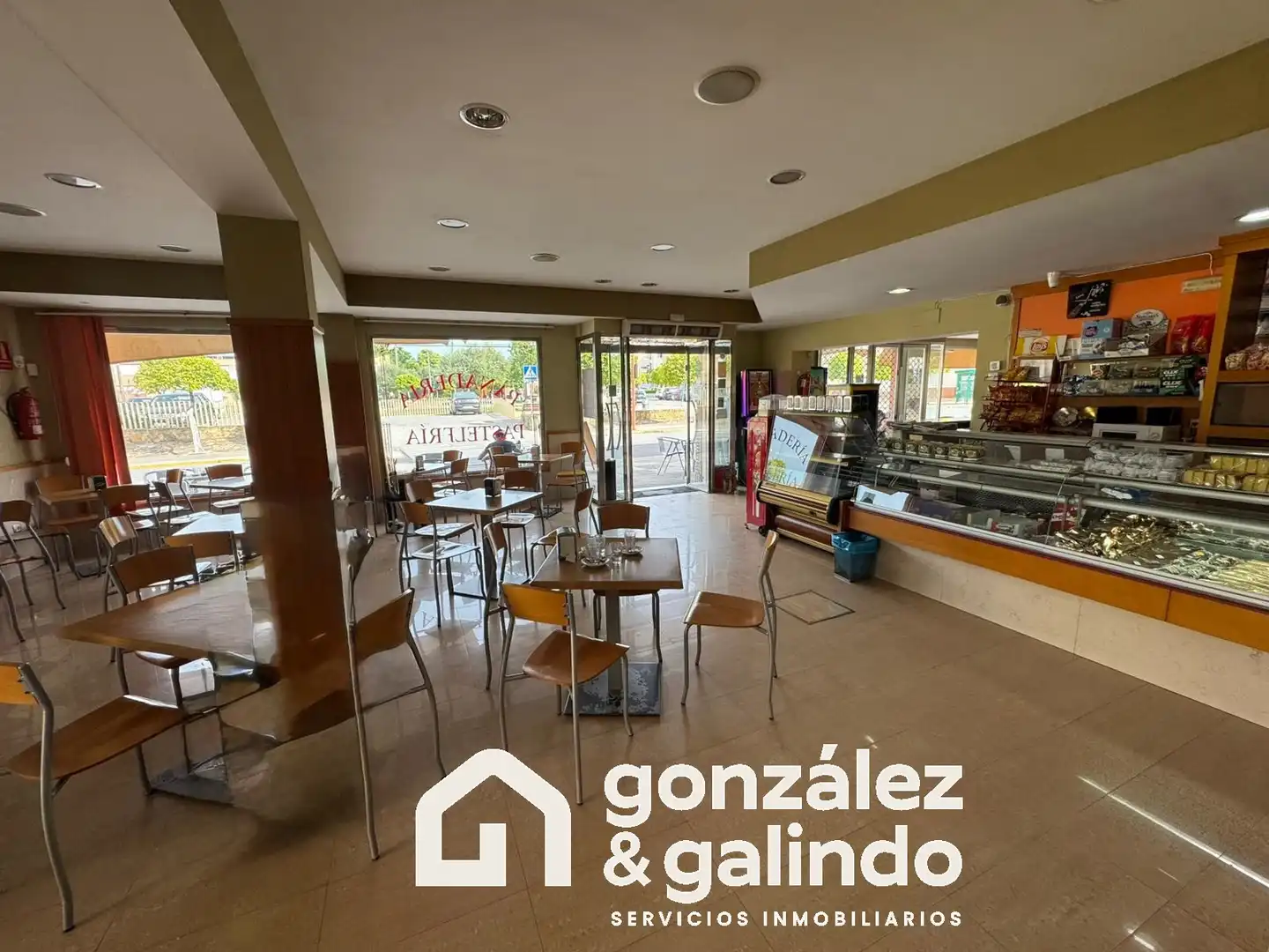 Local comercial en venta en Arahal, imagen 4