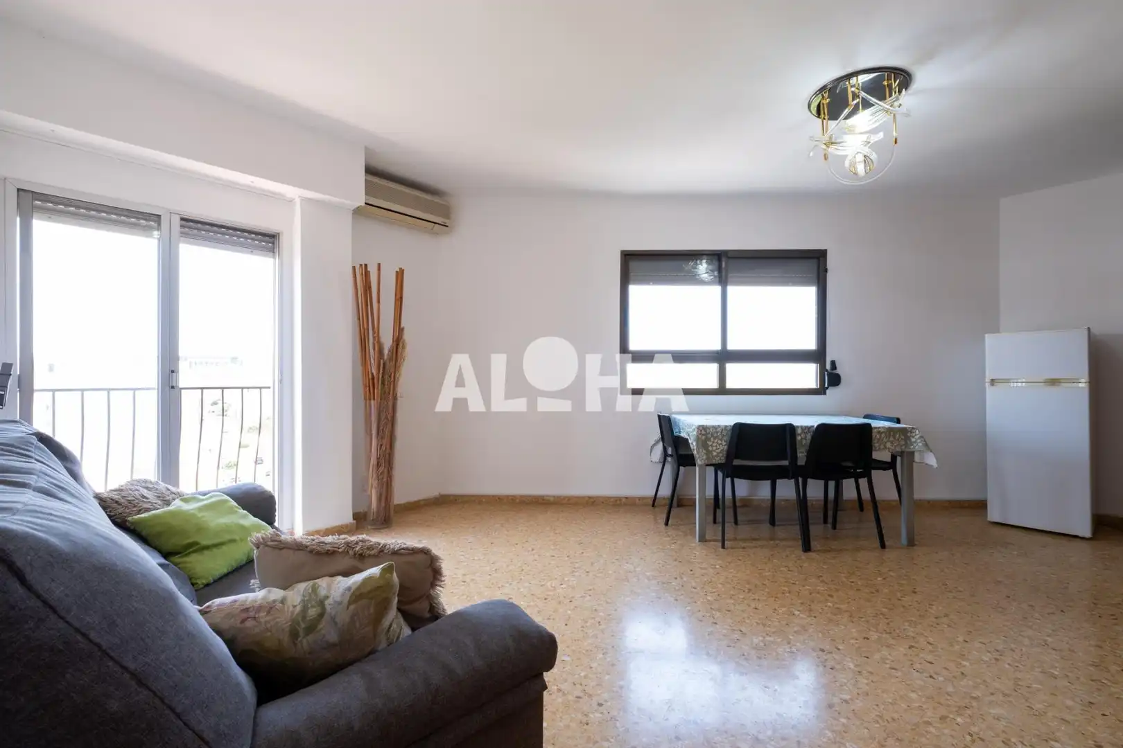 Wohnzimmer von Wohnungen zur Miete in Moncada