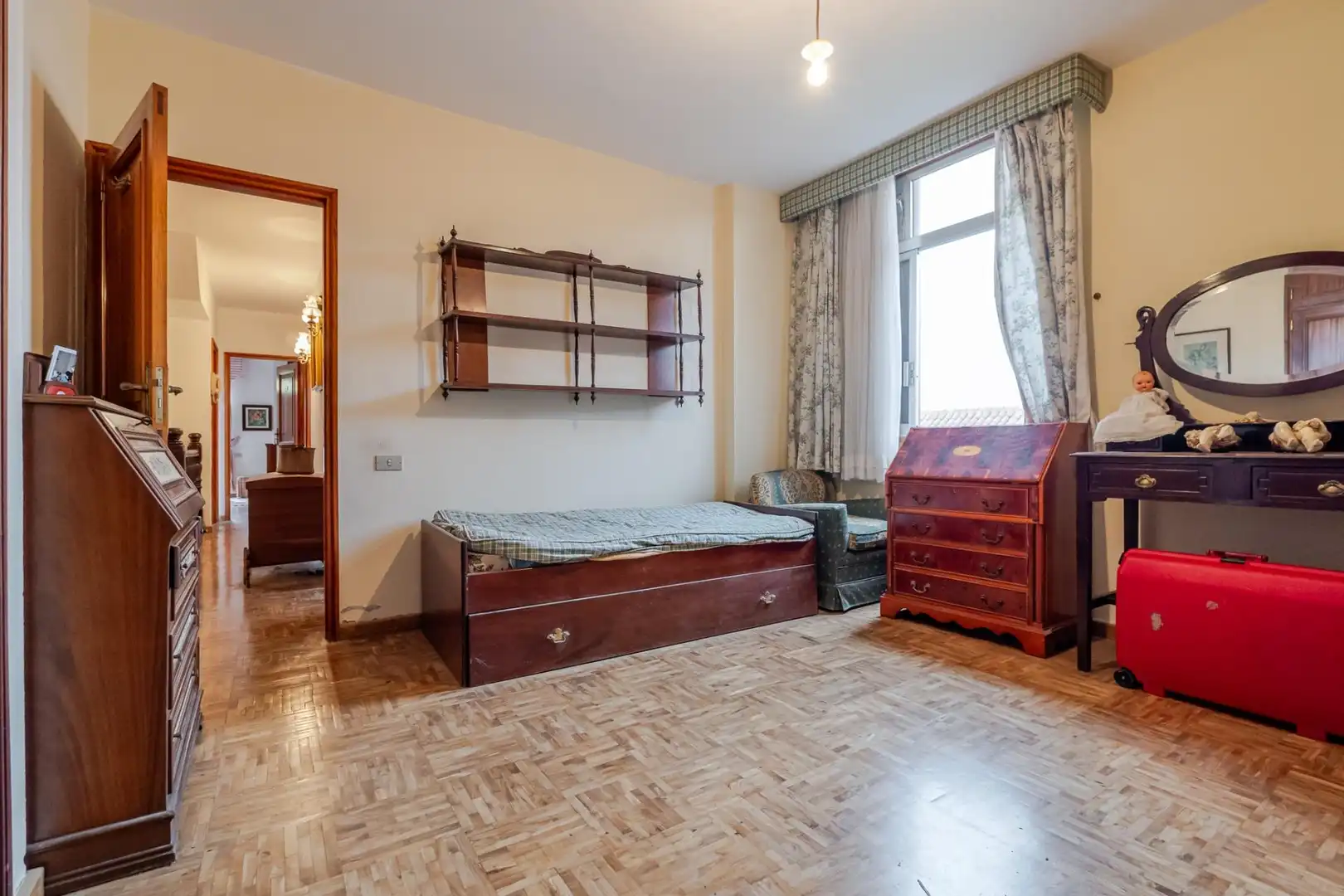 Dormitori de Casa adosada en venda en Las Palmas de Gran Canaria amb Jardí privat, Parquet i Terrassa