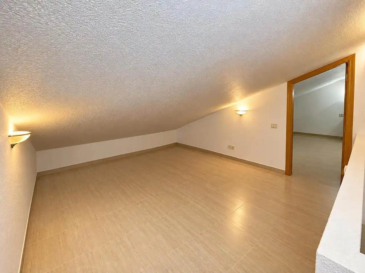 Casa amb jardí en venda a Oeste, imagen 16