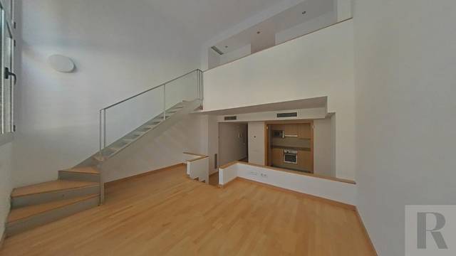 Piso en Venta en PJ FLAUGIER  BAJO en El Guinardó