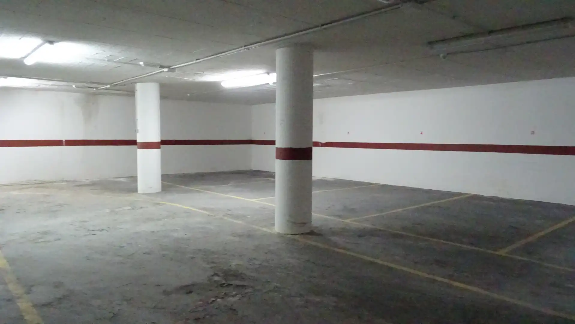 Parking with lift for sale in Denia Carretera, imagen 2