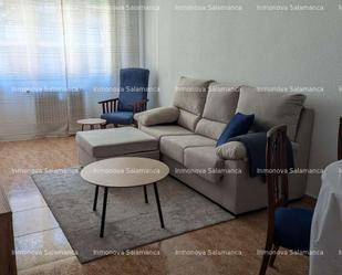 Living room of Flat to rent in Salamanca Capital  with Balcony