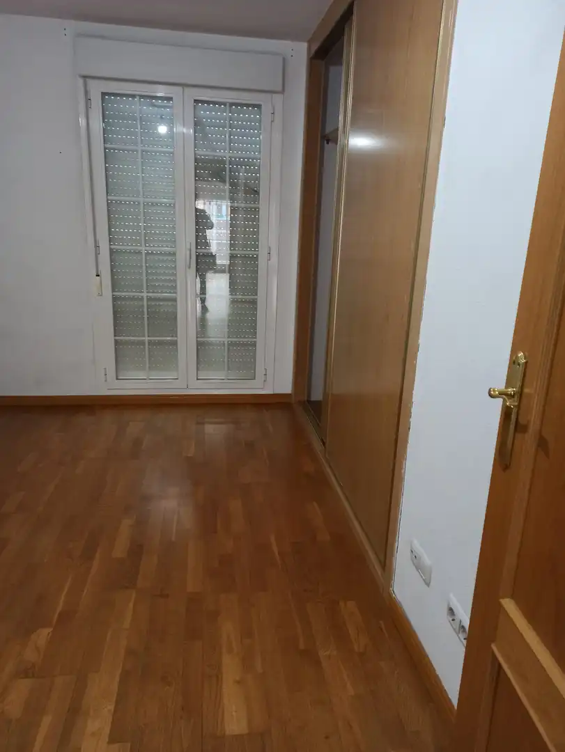 Casa o xalet en venda a Calle Libra, Parla Este