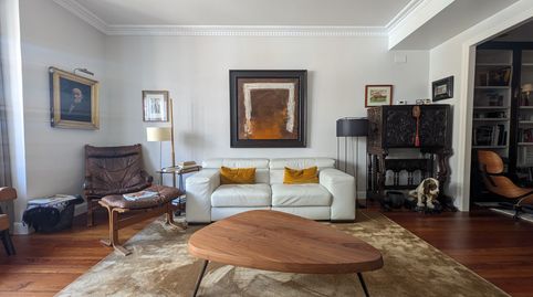 Foto 3 de Piso en venta en Las Arenas, Getxo