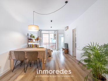 Piso con balcón en venta en Carrer del Clot