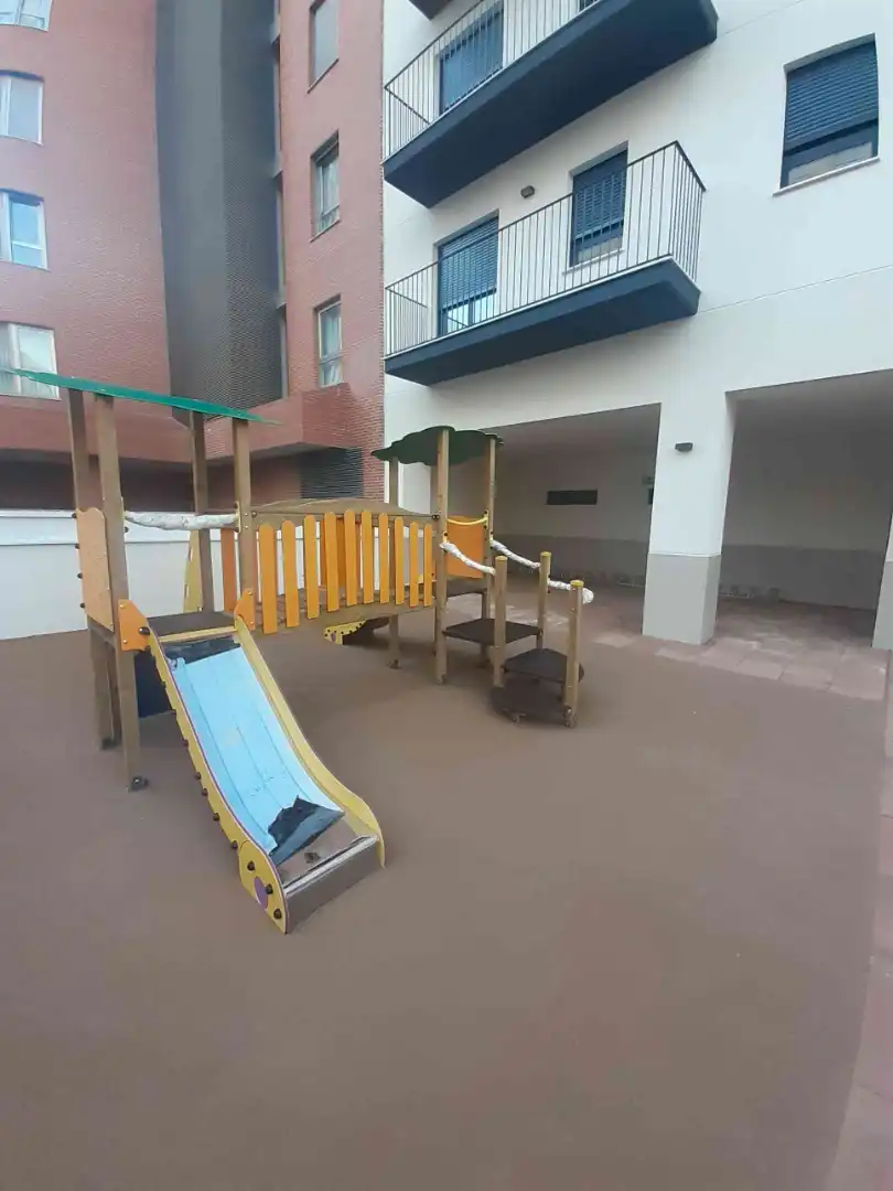 Terrassa de Pis de lloguer en Valencia amb Aire condicionat, Calefacció i Parquet