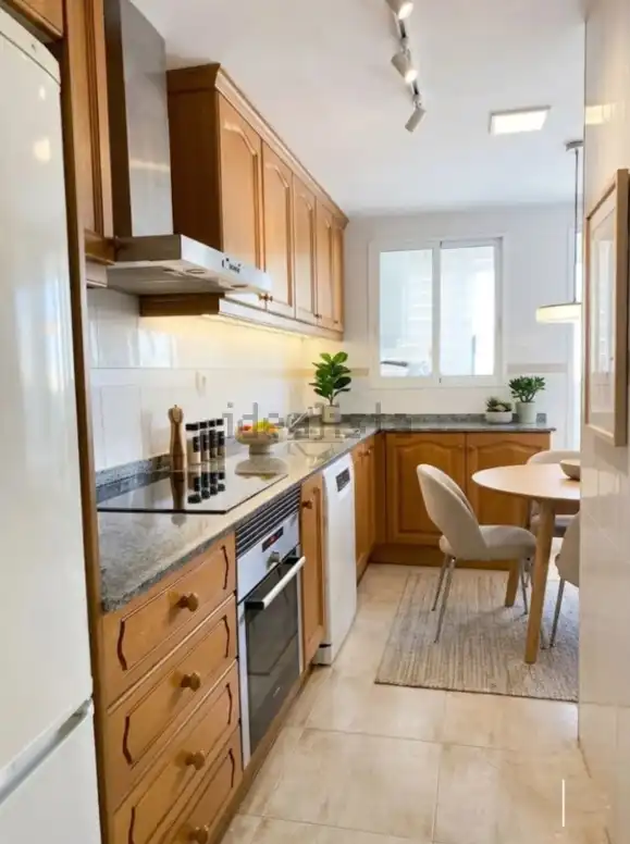 Piso con terraza en venta en Carrer del Riu, imagen 2