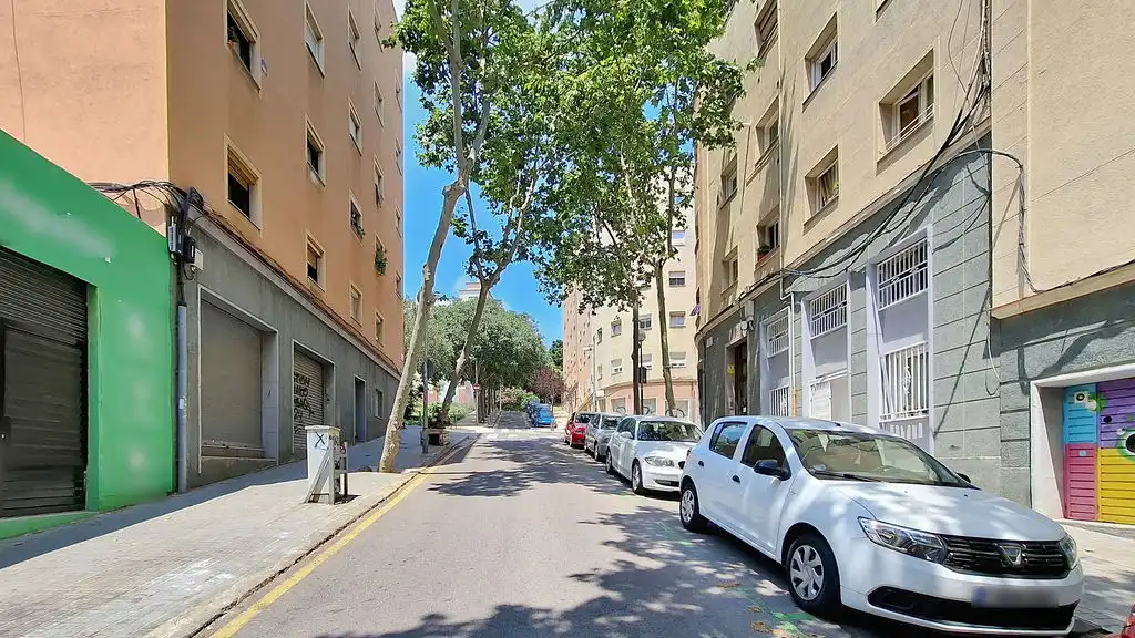 Vista exterior de Pis en venda en Barcelona