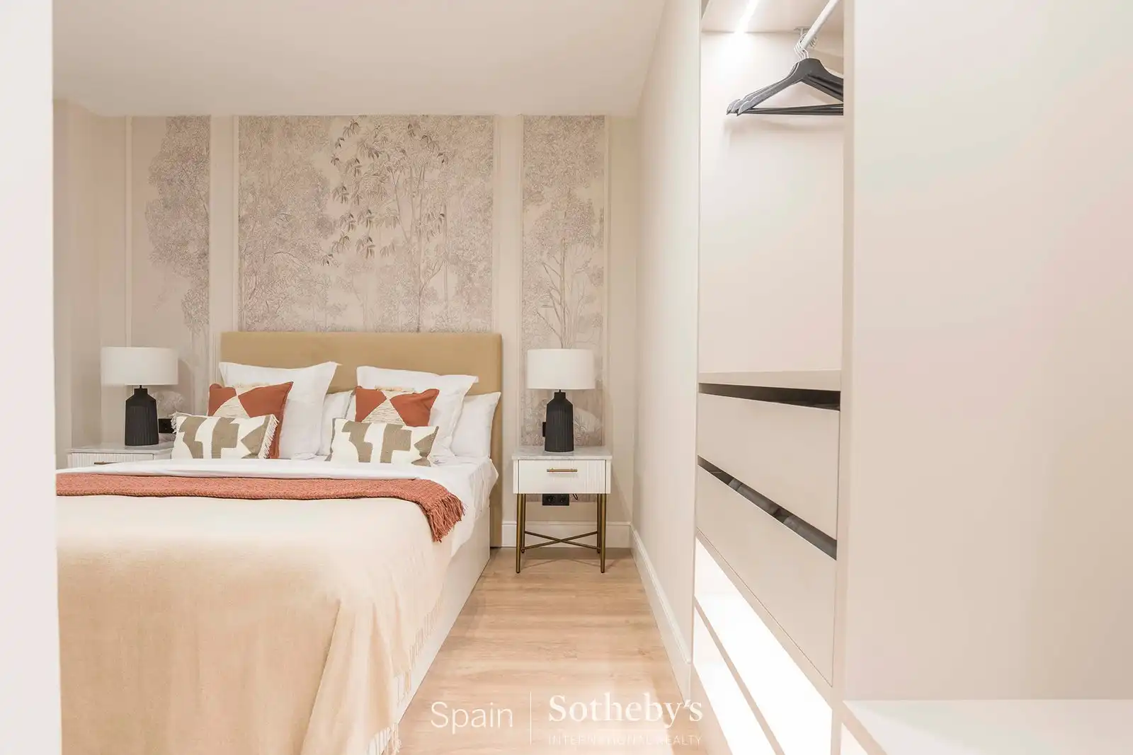 Habitación de Apartamento en venta en Madrid con Aire acondicionado, Calefacción y Trastero