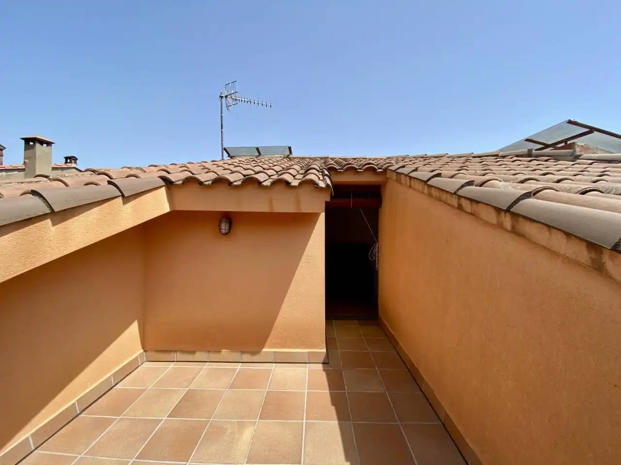 Terrassa de Dúplex en venda en Castellfollit de la Roca amb Calefacció, Terrassa i Moblat