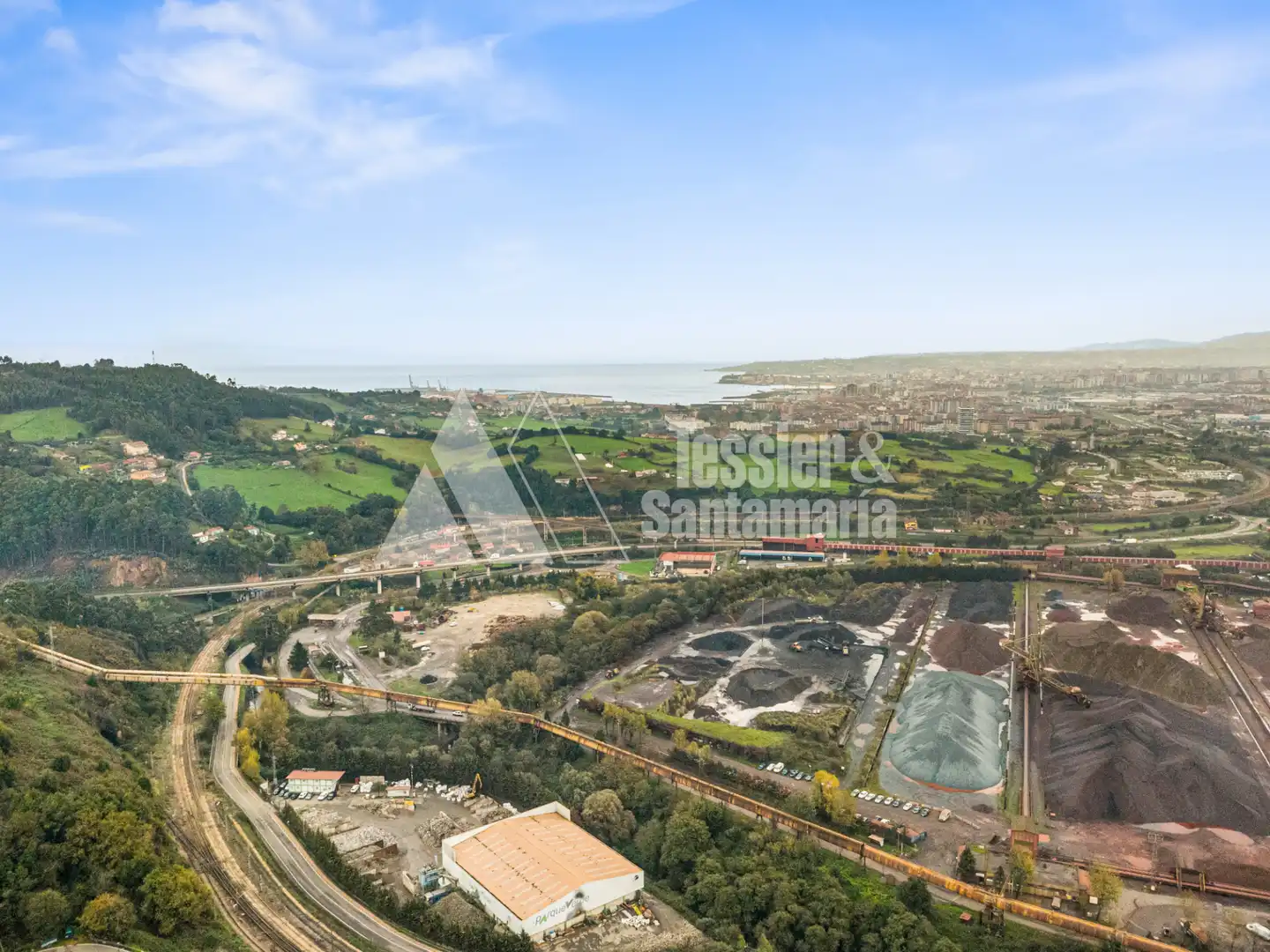 Vista exterior de Terreno en venta en Gijón 