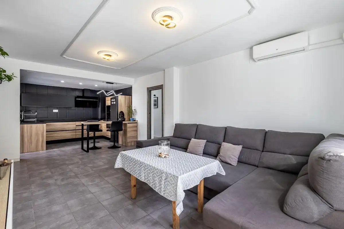 House for sale in Calle HARALES, imagen 4