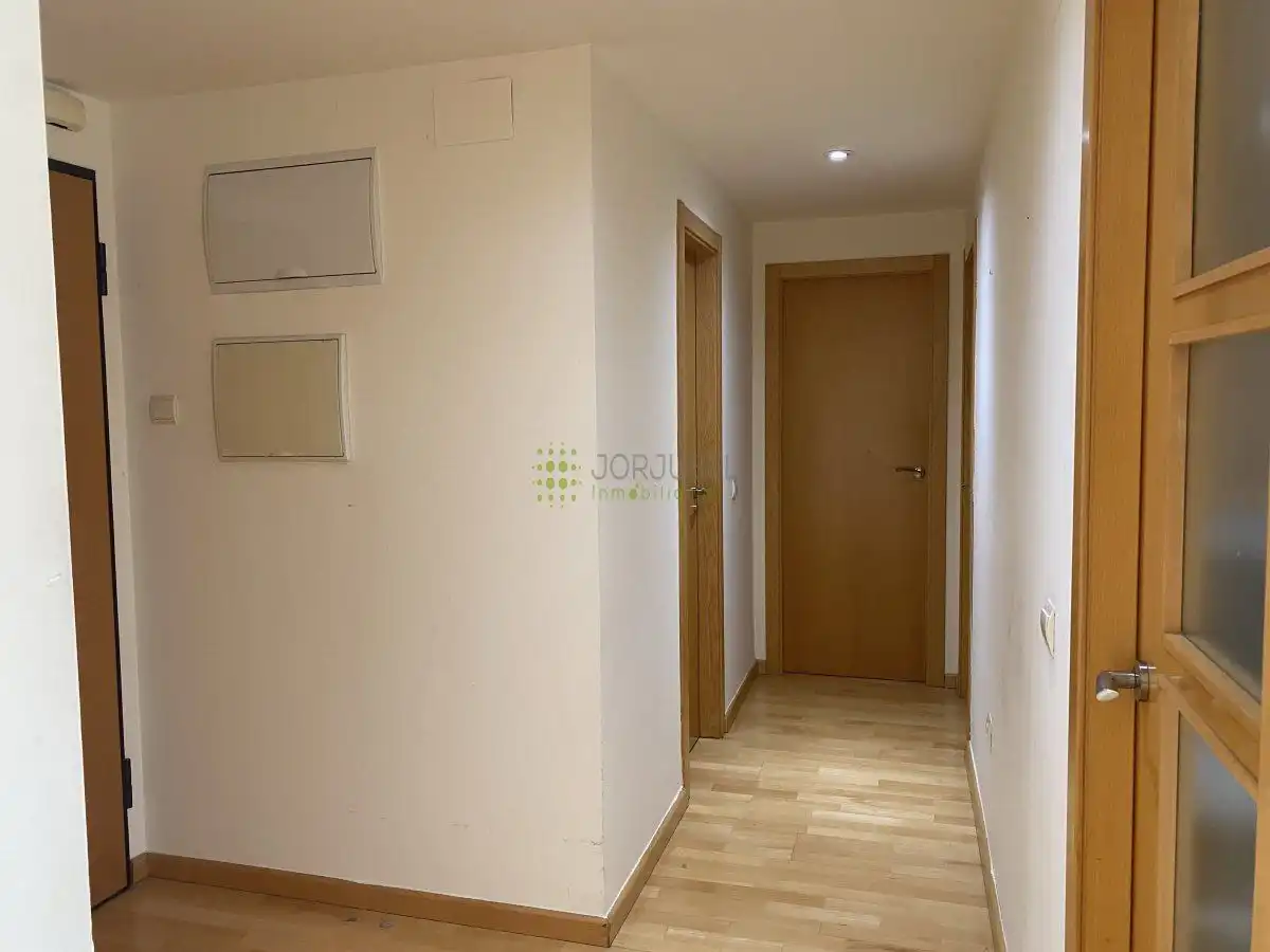 Piso en venta en Bucarest, Rafalafena