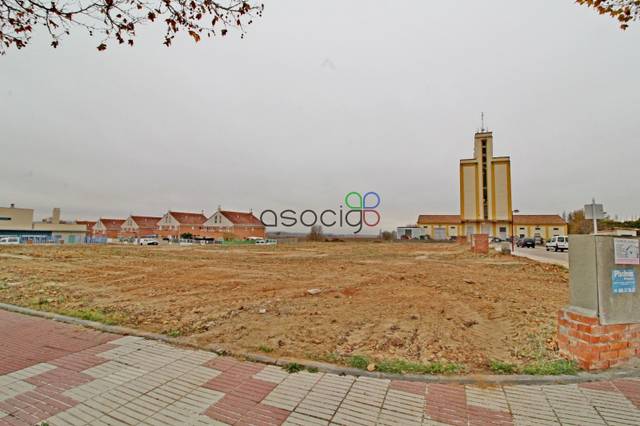 Terreno en Venta en Comunidad valenciana en Yunquera de Henares