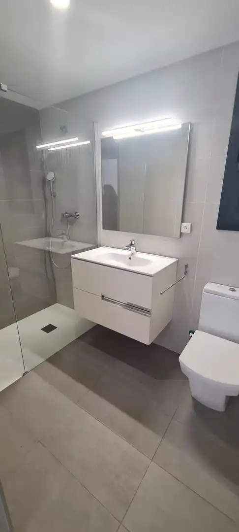 Baño de Piso en venta en Sitges con Calefacción y Terraza