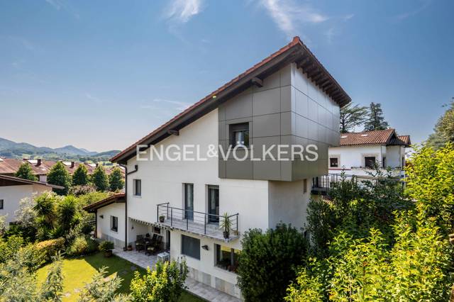 Casa-chalet en Venta en Rafael Pikabea Hiribidea en Oiartzun