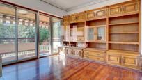 Living room of Flat for sale in Donostia - San Sebastián   with Heating, Terrace and Storage room