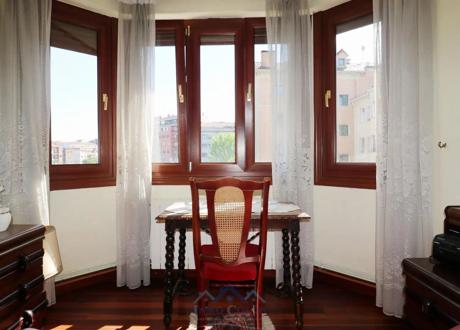 Habitación de Piso en venta en Irun  con Calefacción y Trastero