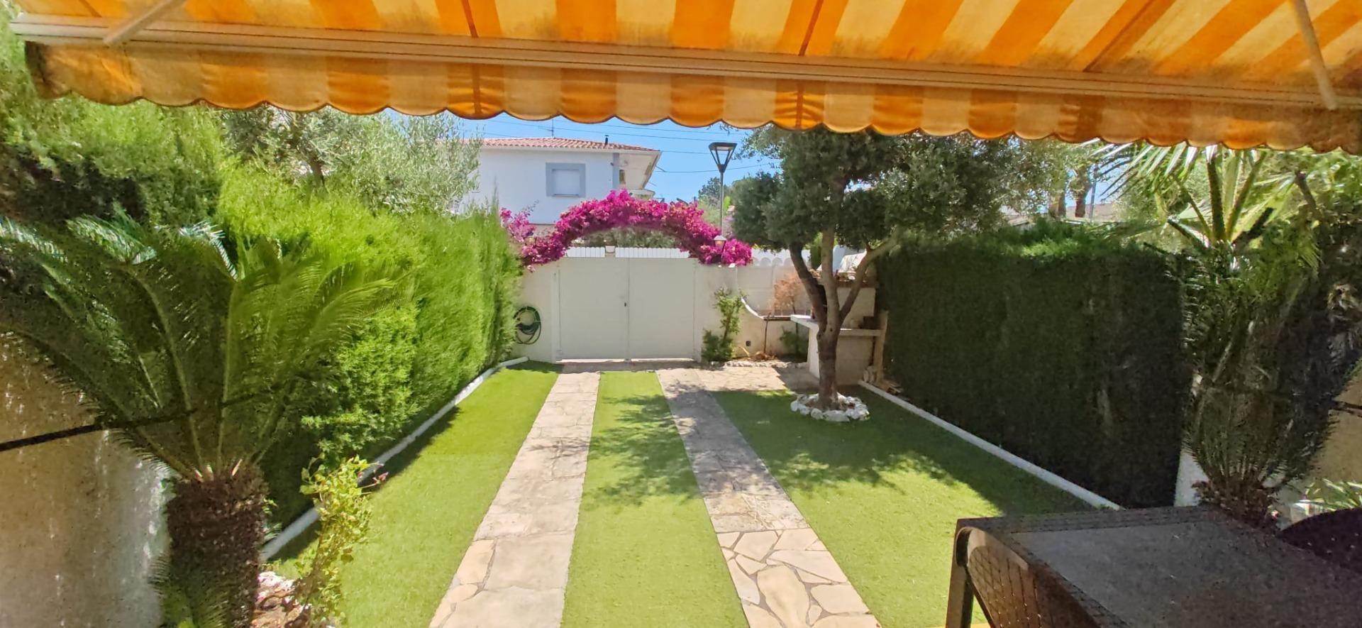 Jardí de Casa adosada en venda en Roda de Berà amb Jardí privat i Balcó