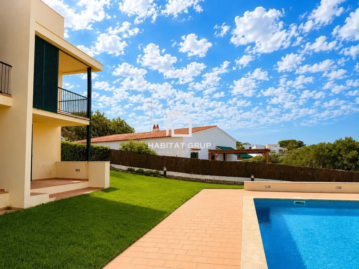 Vista exterior de Casa adosada en venta en Maó - Mahón con Aire acondicionado, Jardín privado y Terraza