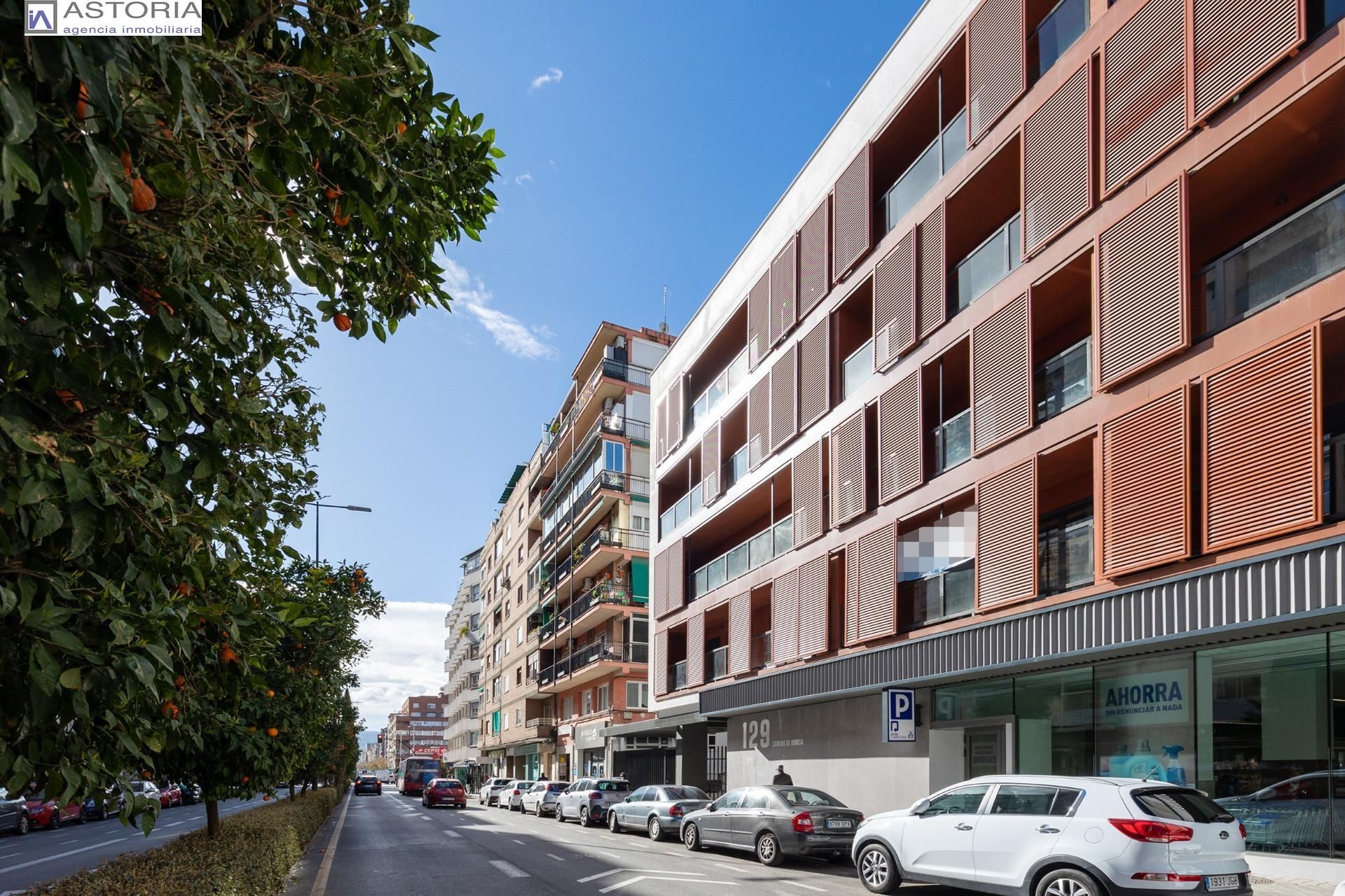 Exterior view of Garage to rent in  Granada Capital