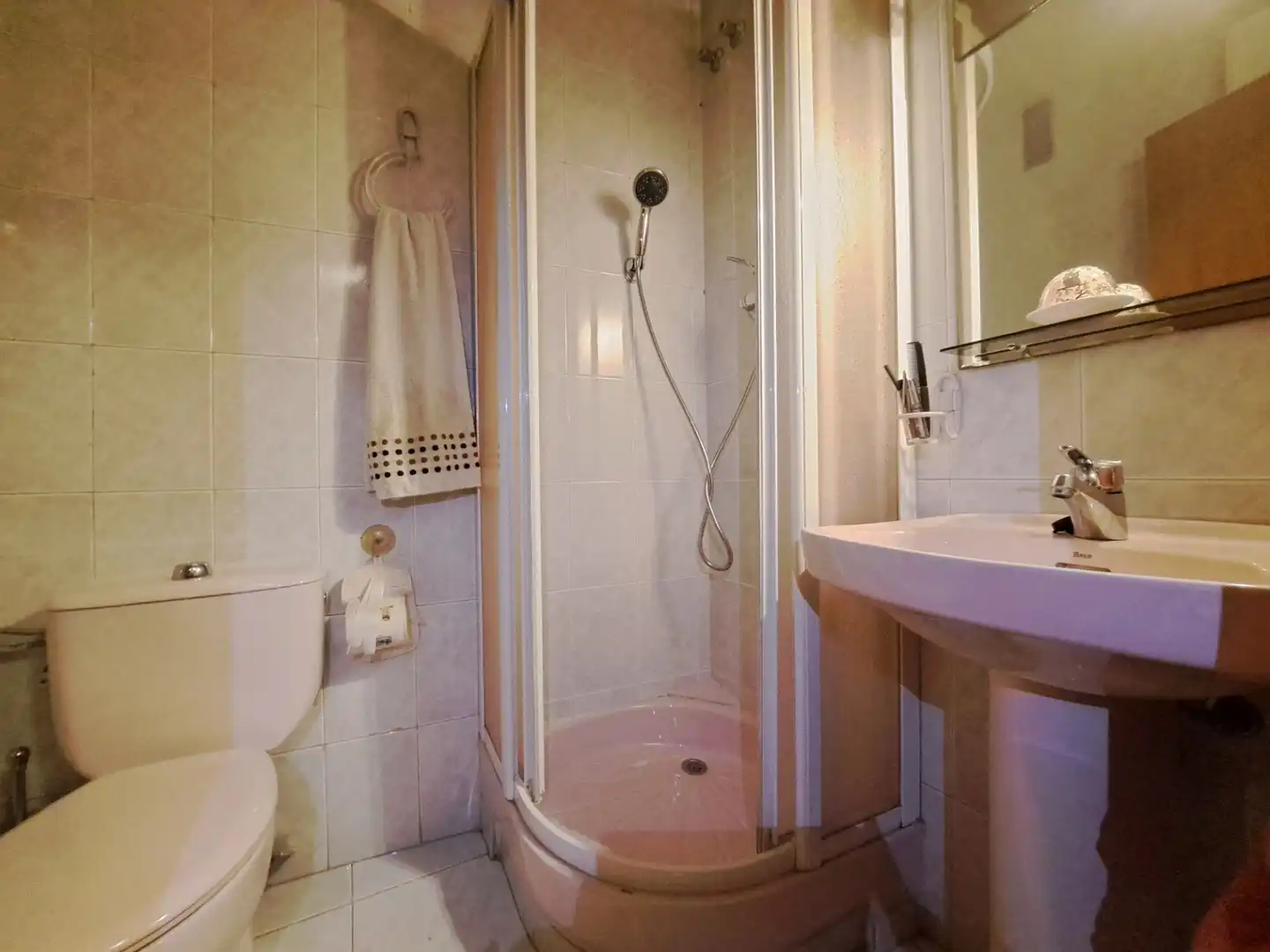 Baño de Piso en venta en Rubí con Aire acondicionado, Calefacción y Terraza