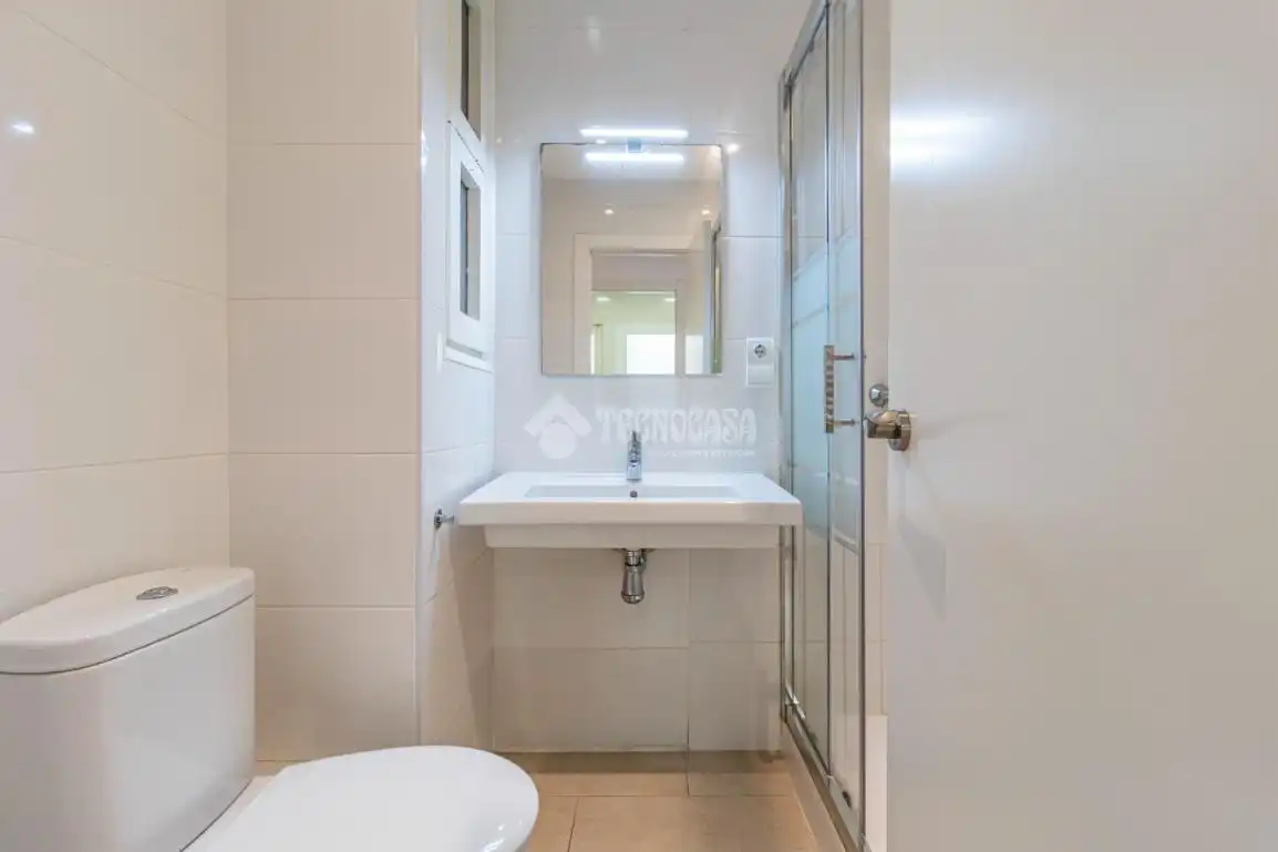Flat with terrace for sale in Centre - Estació, imagen 31