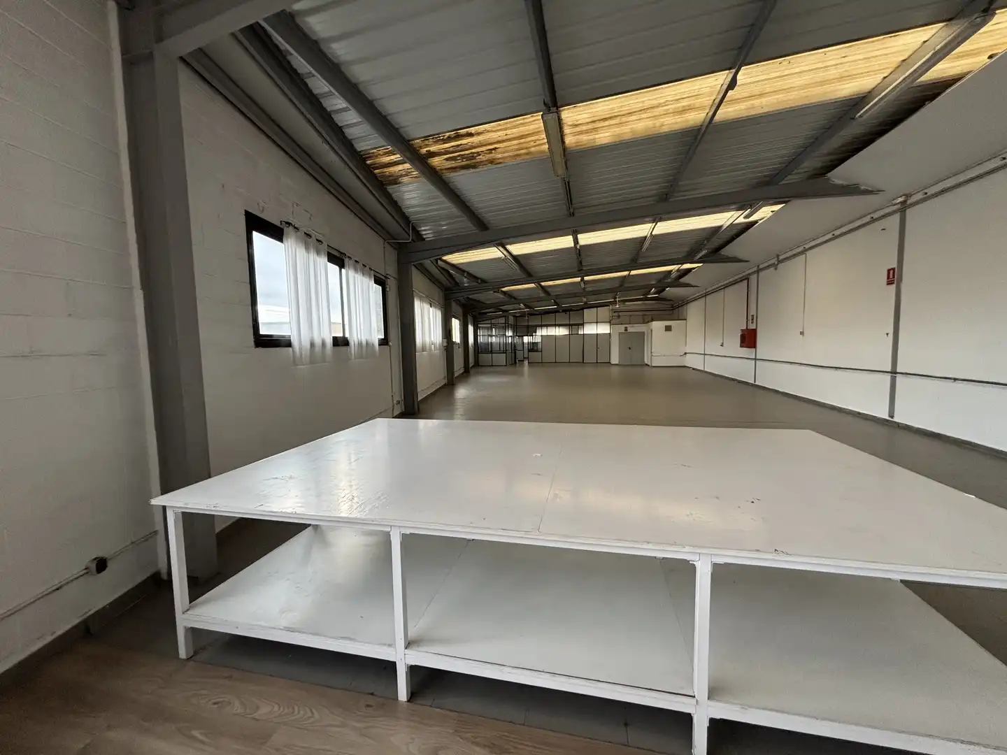 Nau industrial amb ascensor en venda a Carrer Josep Calvet, imagen 22