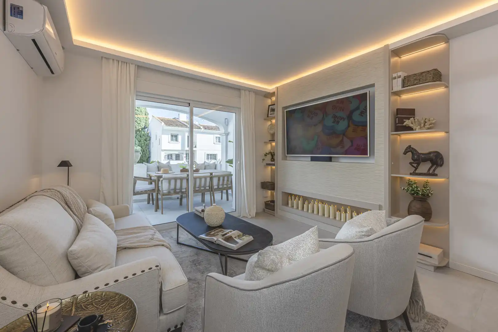 Living room of Detached homes for sale in Marbella  with Air Conditioner, Terrace and Swimming Pool