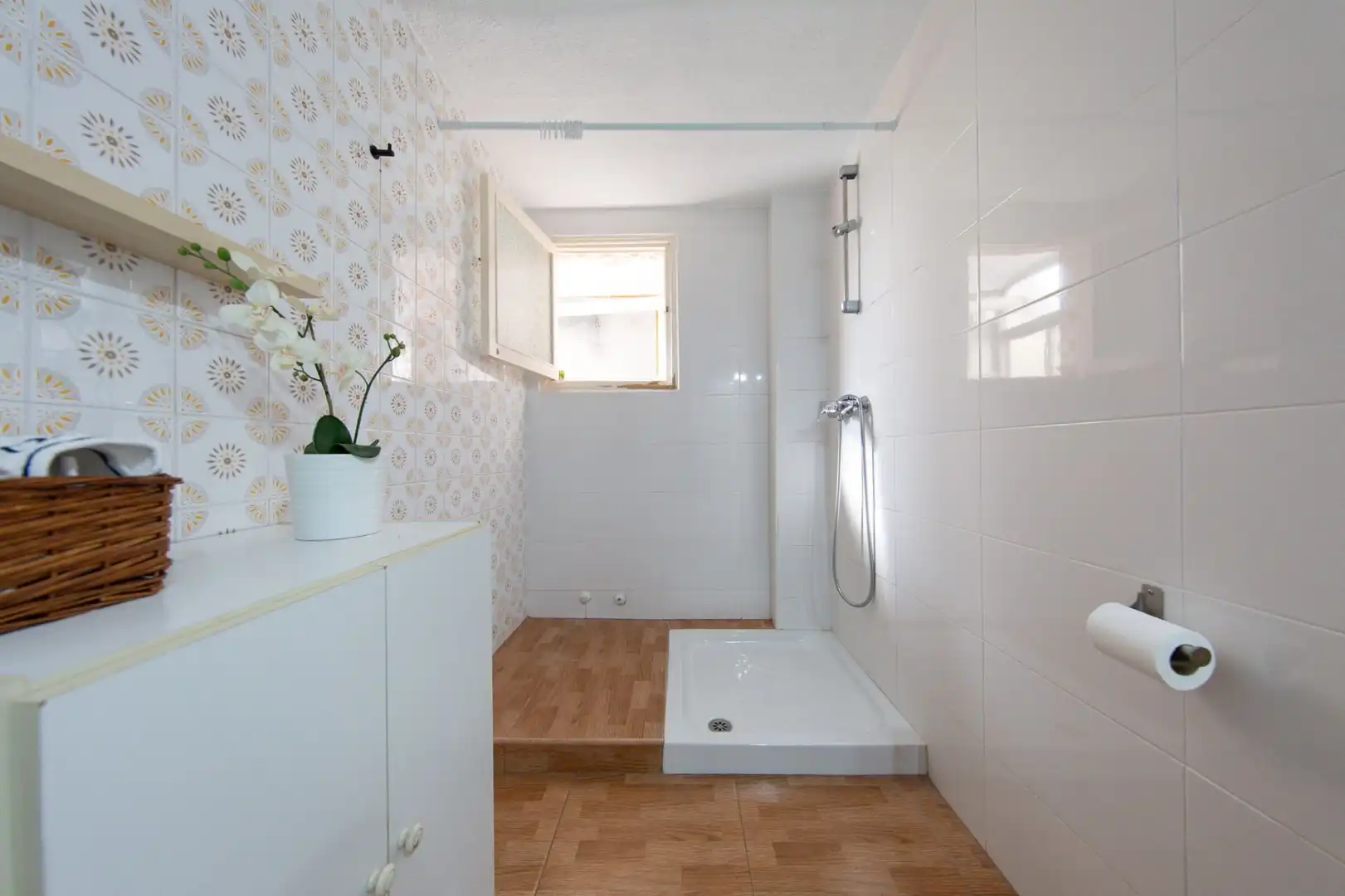 Bathroom of Flat for sale in Mutxamel  with Heating, Terrace and Storage room