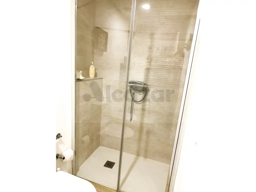 Baño de Piso en venta en Sevilla con Aire acondicionado, Calefacción y Terraza