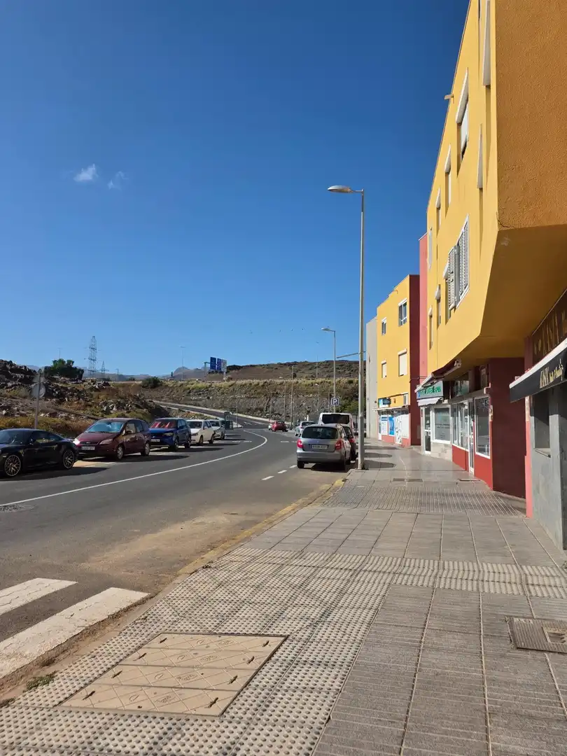 Vista exterior de Garaje en venta en San Bartolomé de Tirajana
