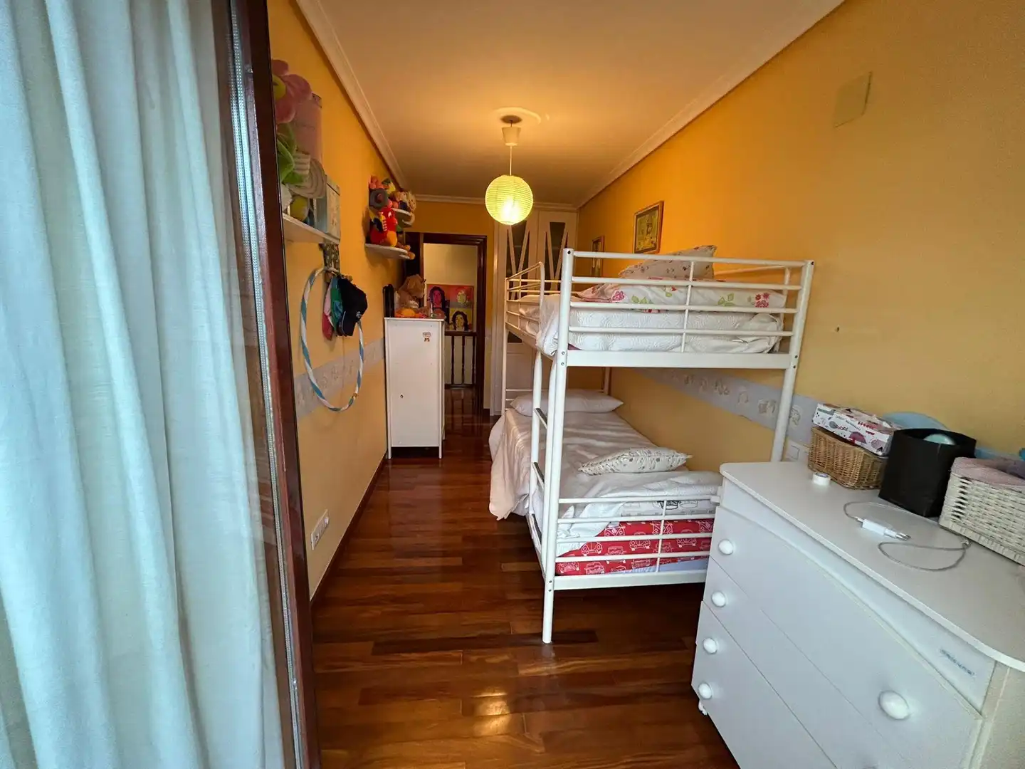 Habitación de Planta baja en venta en Guriezo con Calefacción, Jardín privado y Terraza