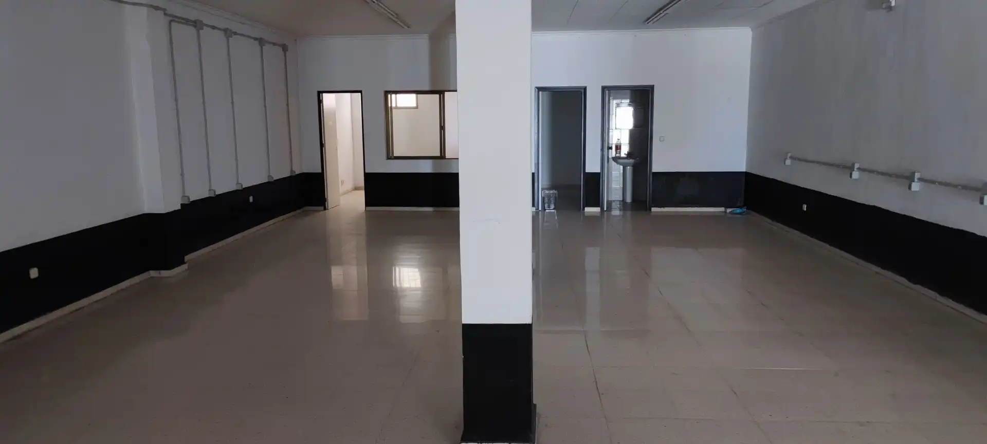 Local comercial de lloguer a Calle Desvío 29, imagen 11