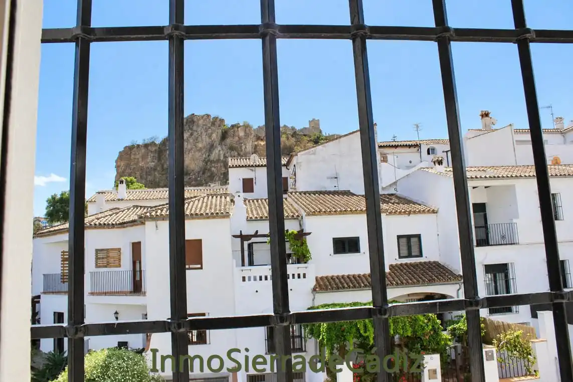Vista exterior de Casa o xalet en venda en Zahara, Cádiz
