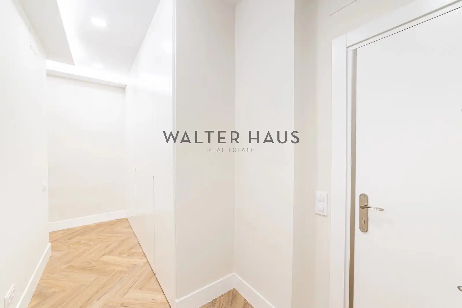 Flat with lift for sale in Calle de Fernán González, imagen 24