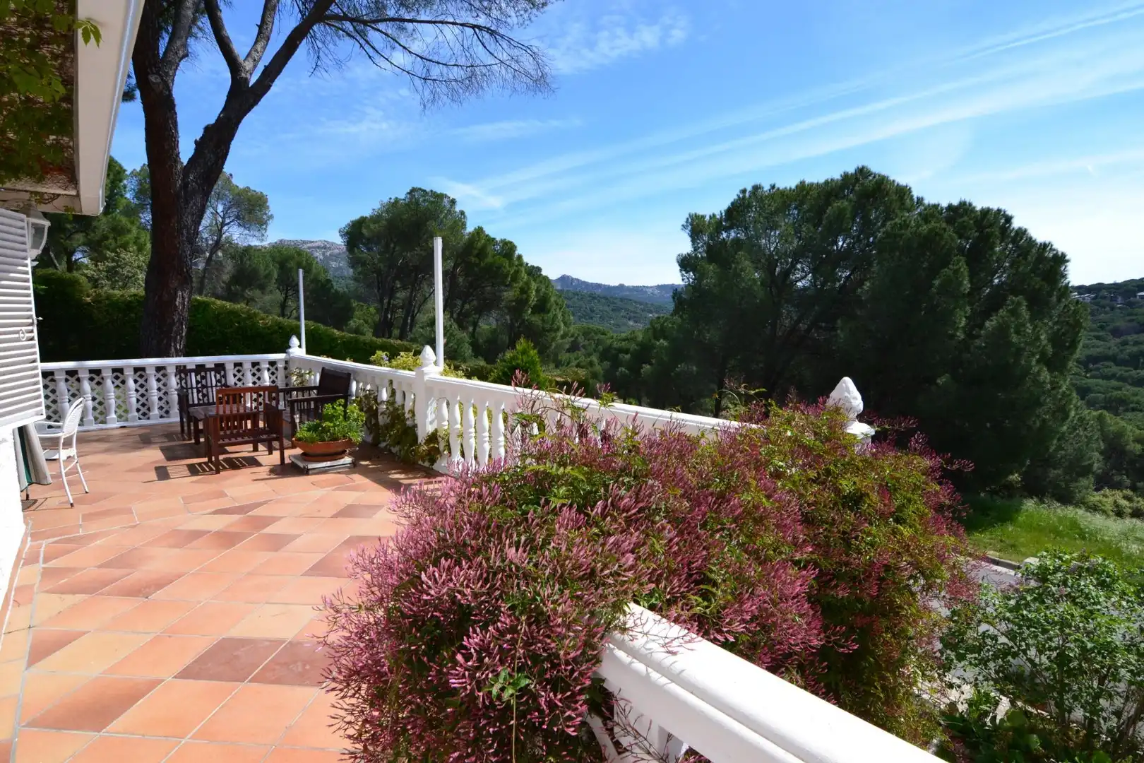 Terrassa de Casa o xalet en venda en San Martín de Valdeiglesias amb Jardí privat, Terrassa i Traster