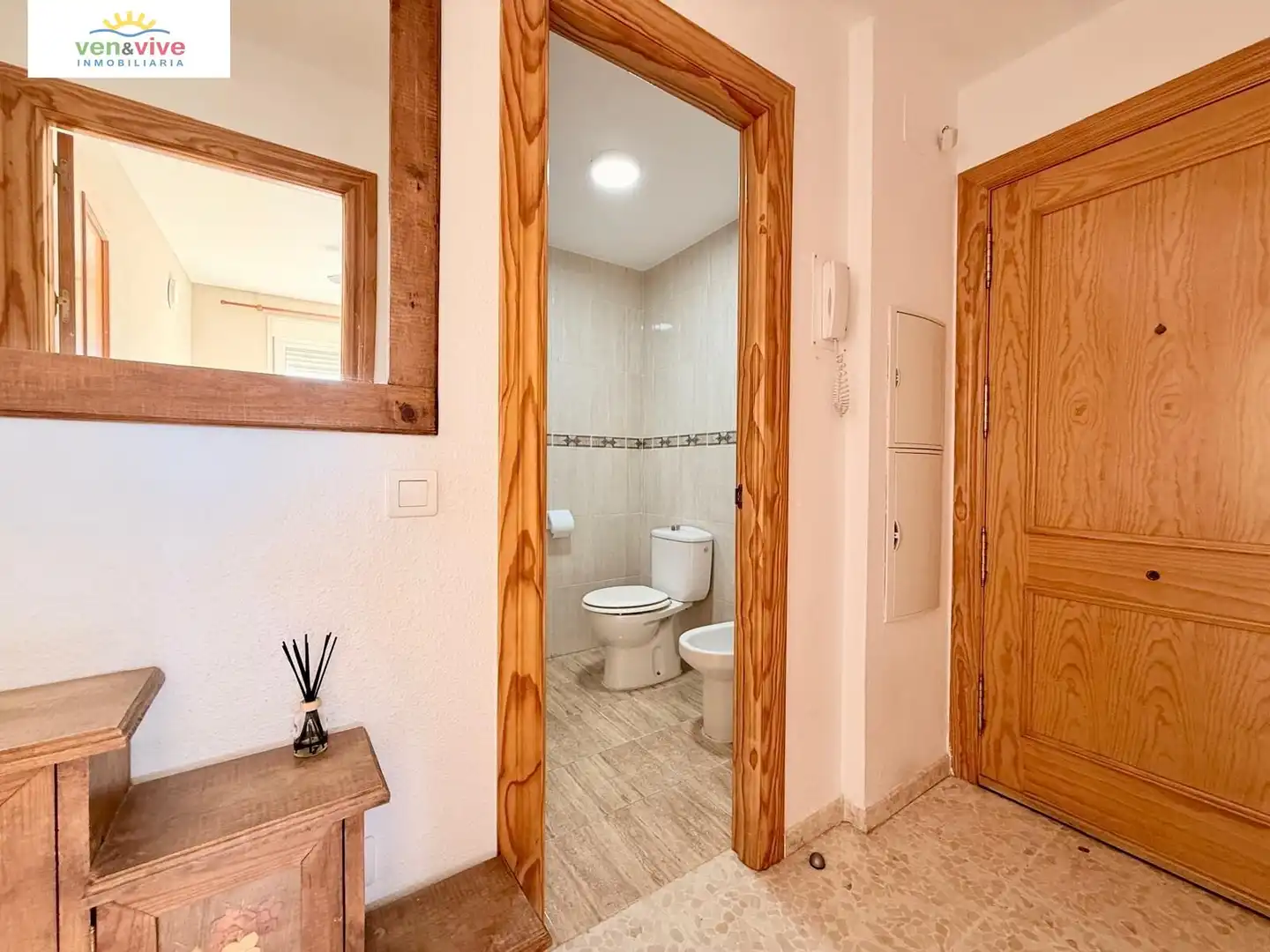 Bathroom of Flat for sale in Roquetas de Mar  with Air Conditioner, Terrace and Community pool