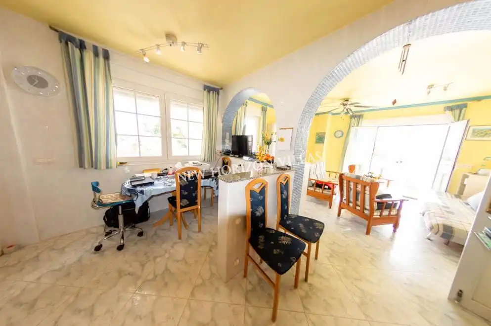 Casa amb terrassa en venda a El Palmeral, imagen 8