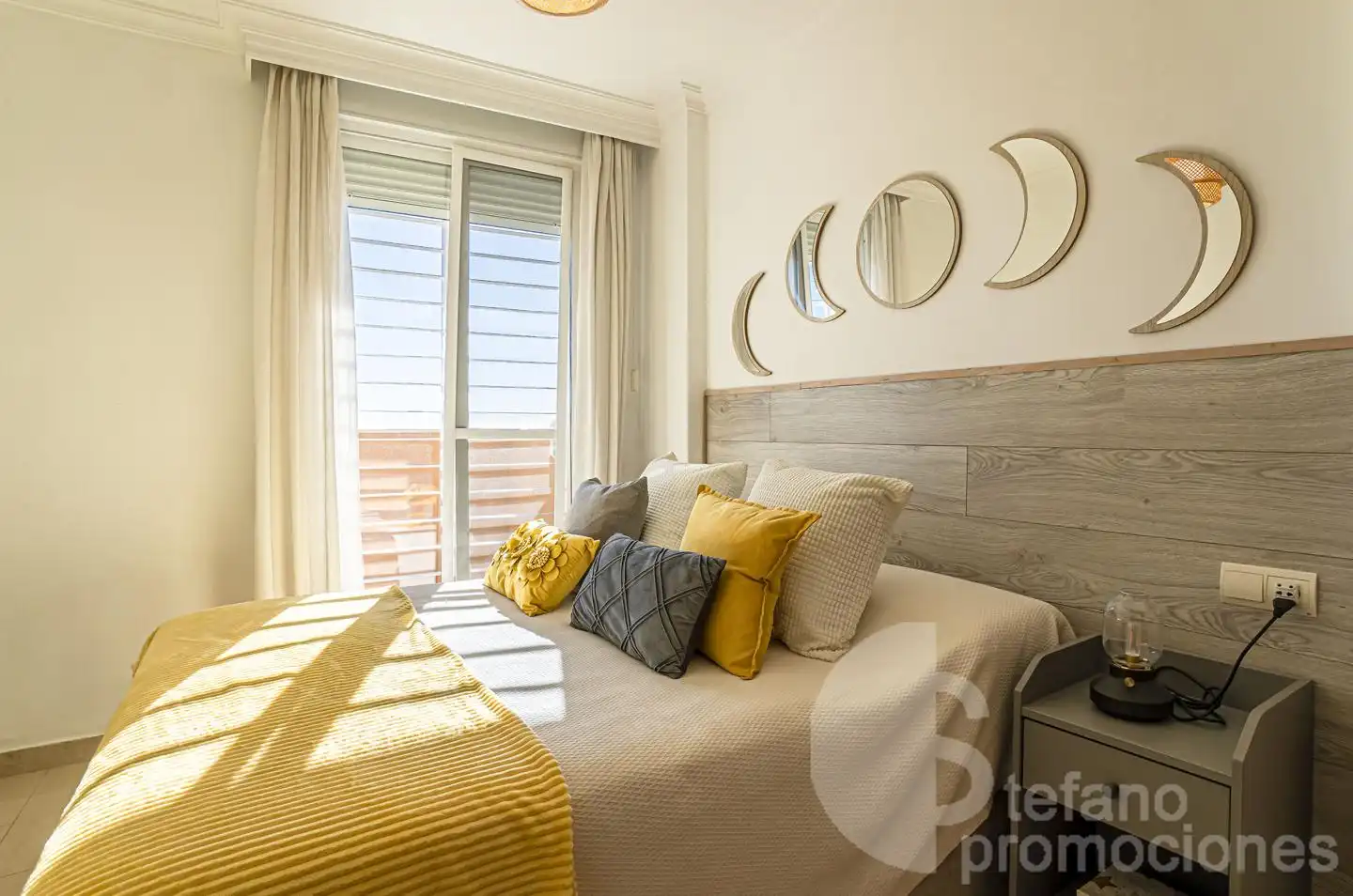 Bedroom of Houses for sale in Málaga  with Air Conditioner, Private garden and Terrace